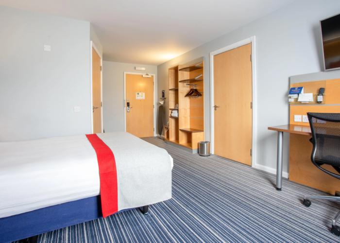 Holiday Inn Express Dunfermline by IHG