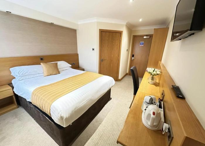 Hill Park Hotel