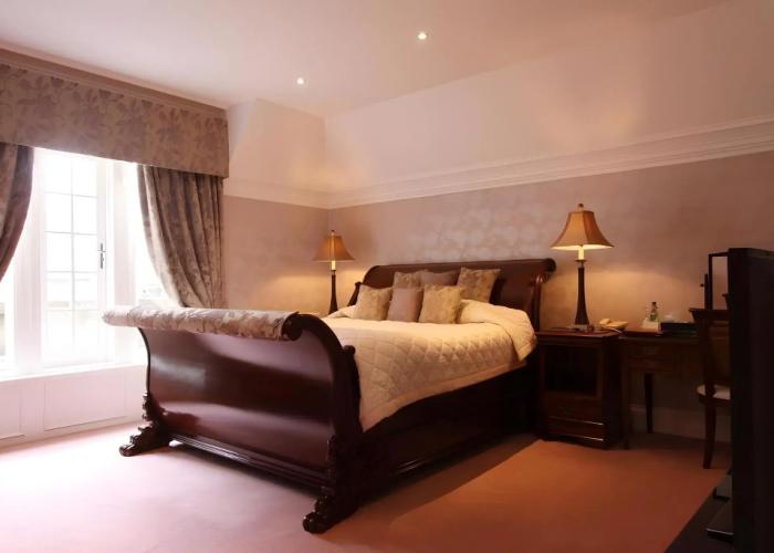 The Mansion House Hotel