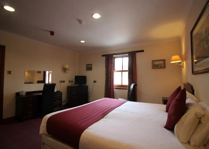 The Royal Hotel