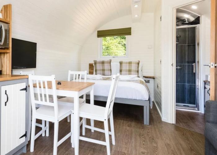 Weedingshall Lodges