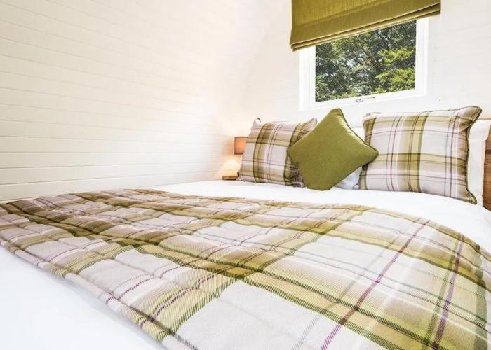 Weedingshall Lodges