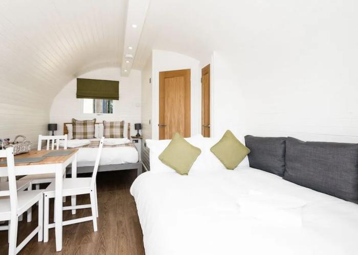 Weedingshall Lodges