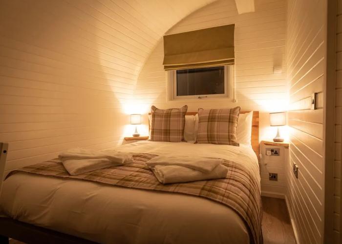 Weedingshall Lodges