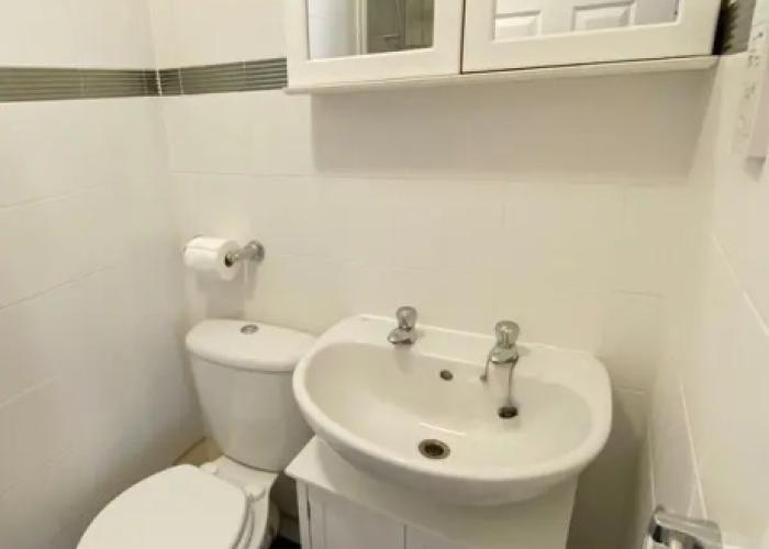 NEW Super 2 Bedroom Flat in Falkirk