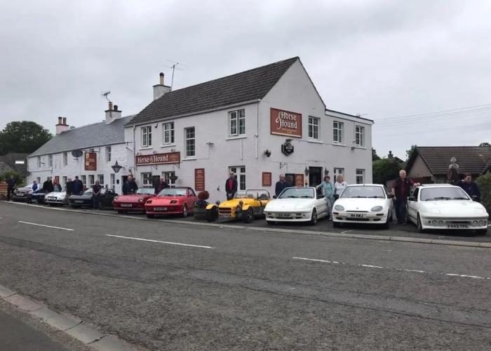 Horse and Hound Country Inn