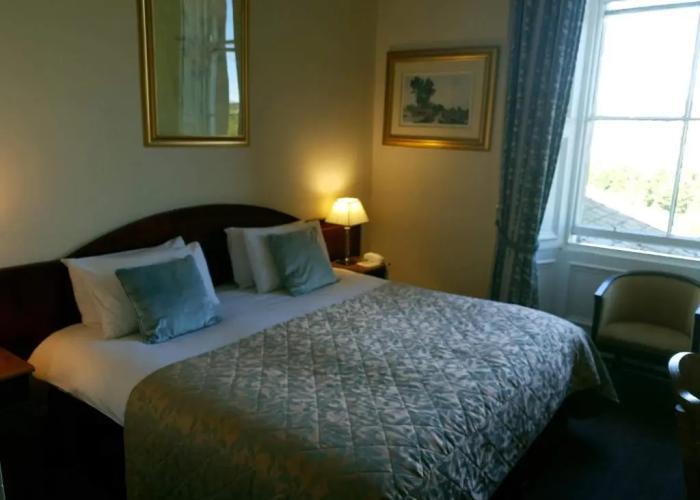 Mansfield House Hotel