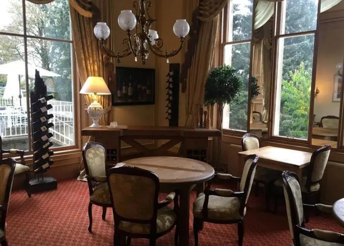 Mansfield House Hotel