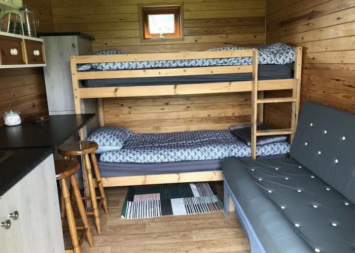 Beehive @ Westcote Glamping- Campsite