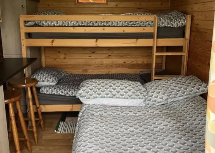 Beehive @ Westcote Glamping- Campsite