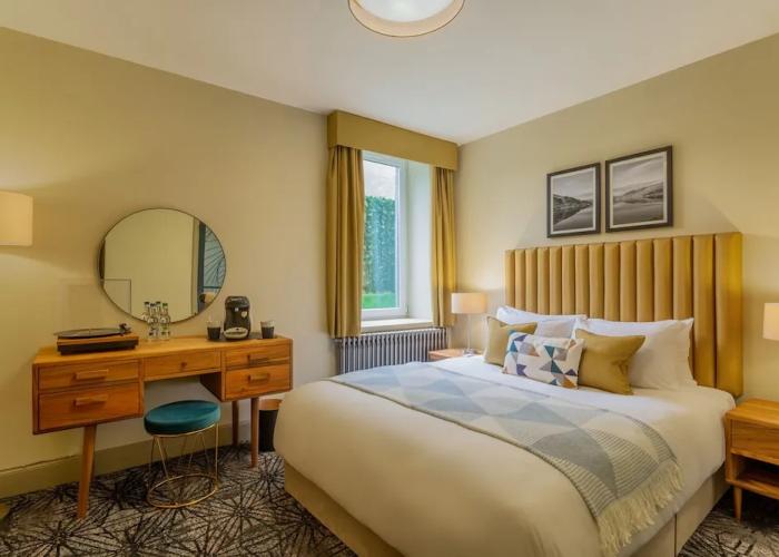 Riva Boutique Hotel & Restaurant