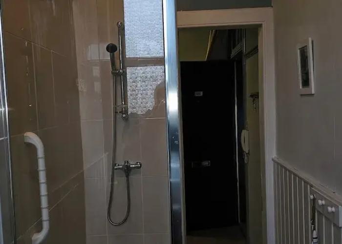 Snug - Macushla Apartment