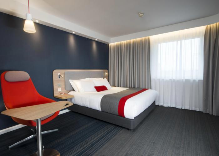 Holiday Inn Express Glasgow Airport by IHG