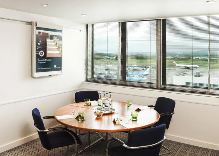 Holiday Inn Glasgow Airport by IHG