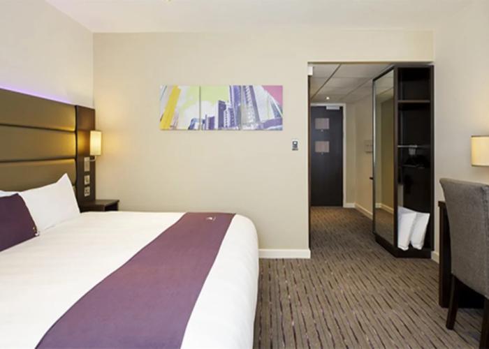Premier Inn Glasgow Airport