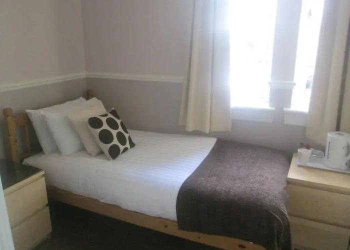 Abbey Inn