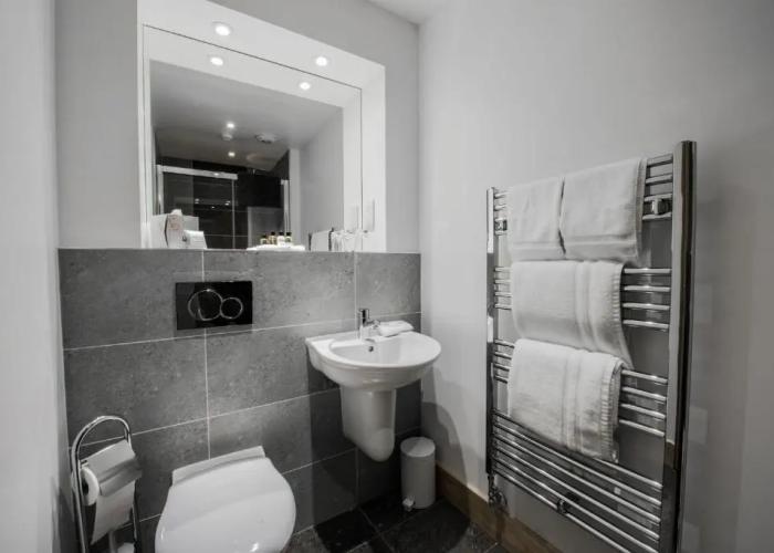 Seaview Hotel
