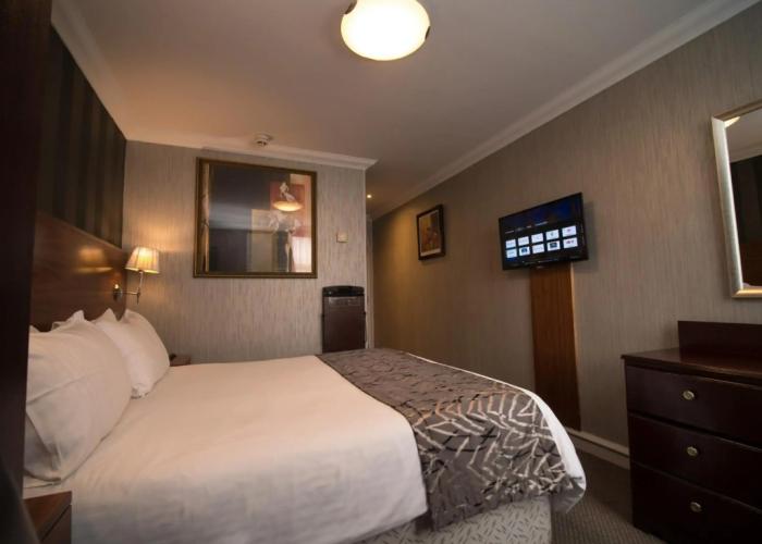 The Palace Hotel