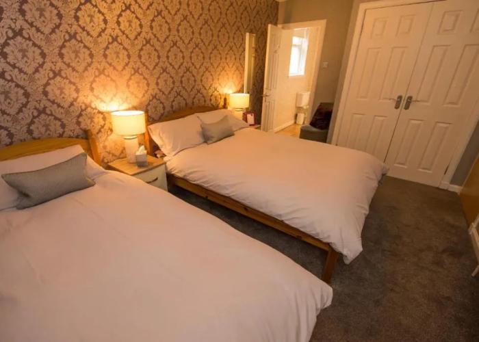 Tigh Na Mara Hotel
