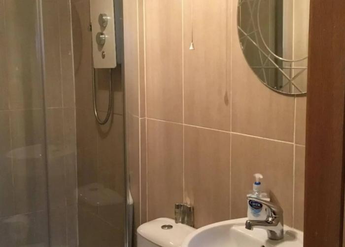 Lakeview Guest House