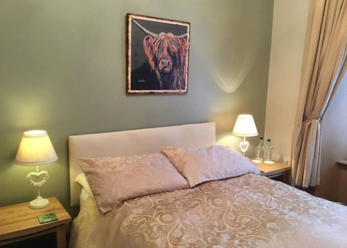 Lakeview Guest House