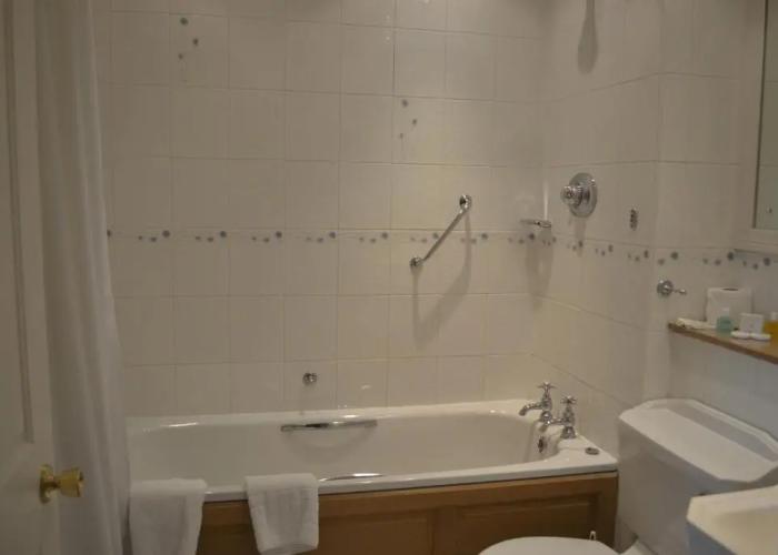 Fernhill Hotel