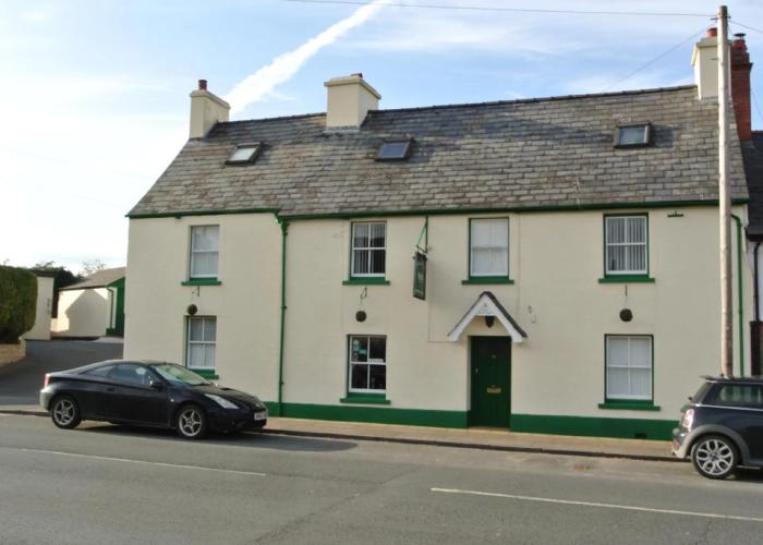 Old Castle Farm Guest House