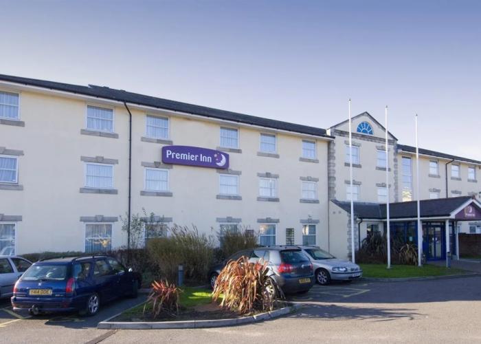 Premier Inn Bridgend Central Hotel