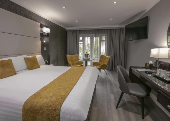 Best Western Premier Heronston Hotel & Spa
