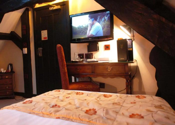 Black Boy Inn
