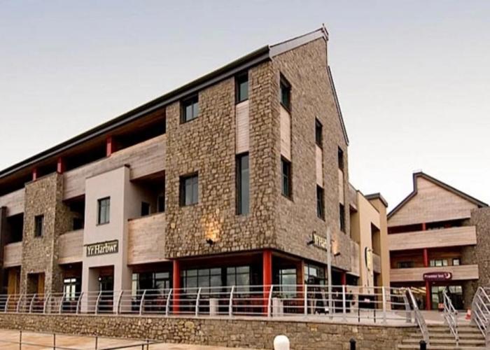 Premier Inn Caernarfon