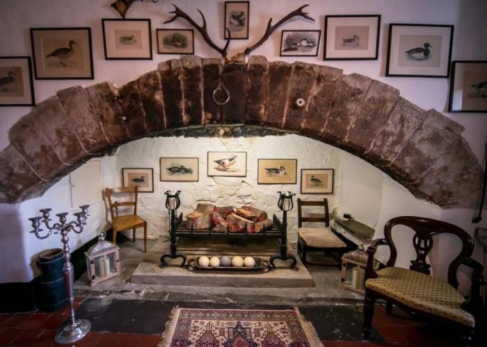 Plas Dinas Country House