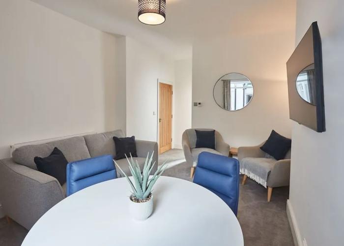 Host Stay Apartment 1 High Street
