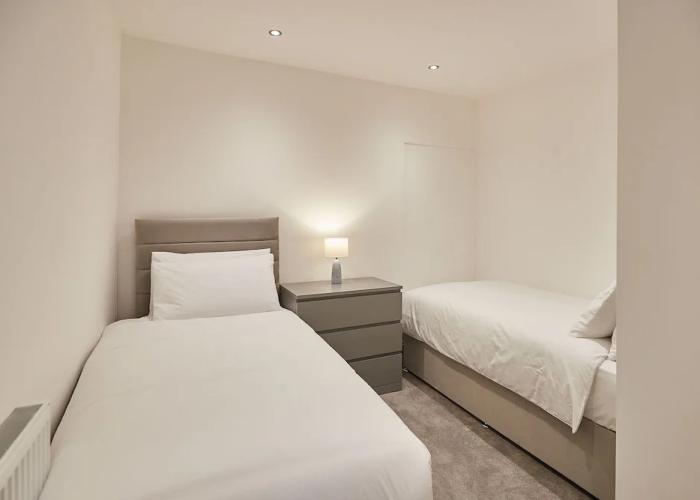 Host Stay Apartment 1 High Street