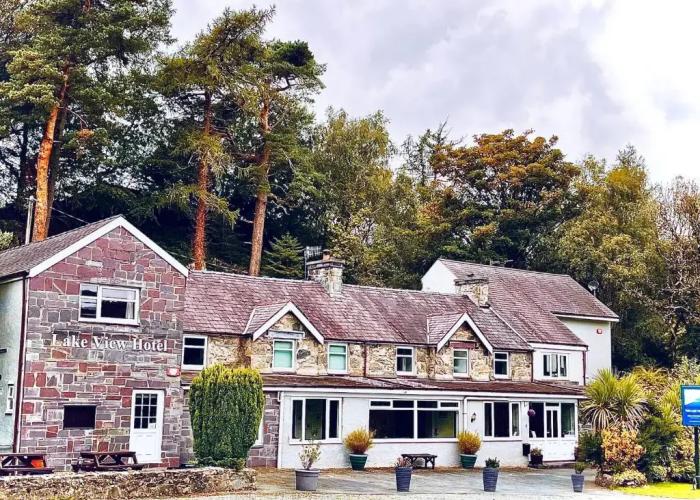 The Lake View Hotel