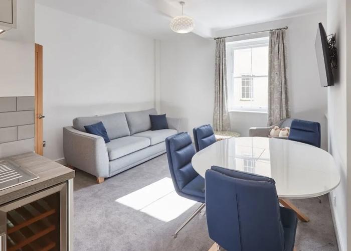 Host Stay Apartment 2 High Street