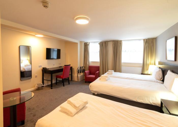The Ivy Bush Royal Hotel By Compass Hospitality
