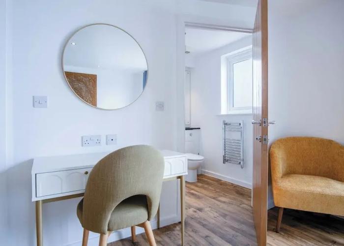 Skyline Duplex Penthouse - Llanelli