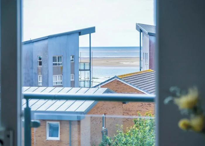 Skyline Duplex Penthouse - Llanelli