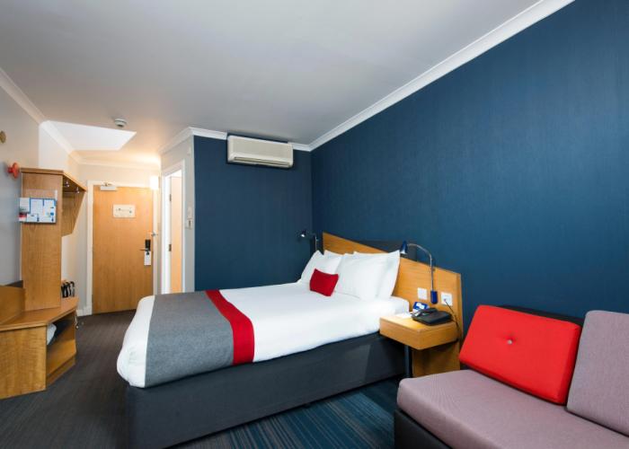 Holiday Inn Express Newport by IHG