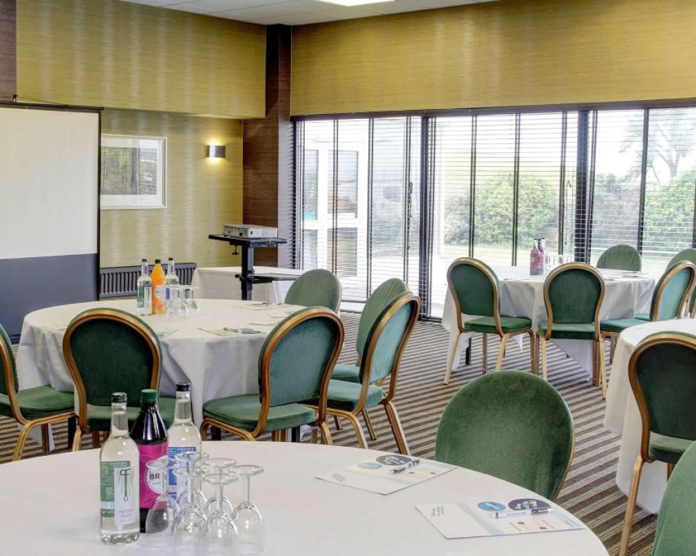 фото Best Western Aberavon Beach Hotel