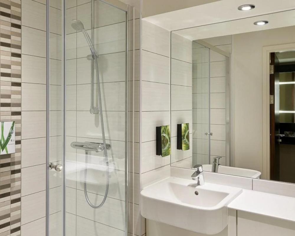 фото Premier Inn Port Talbot