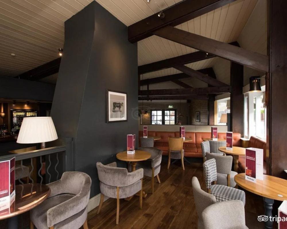 фото Premier Inn Port Talbot