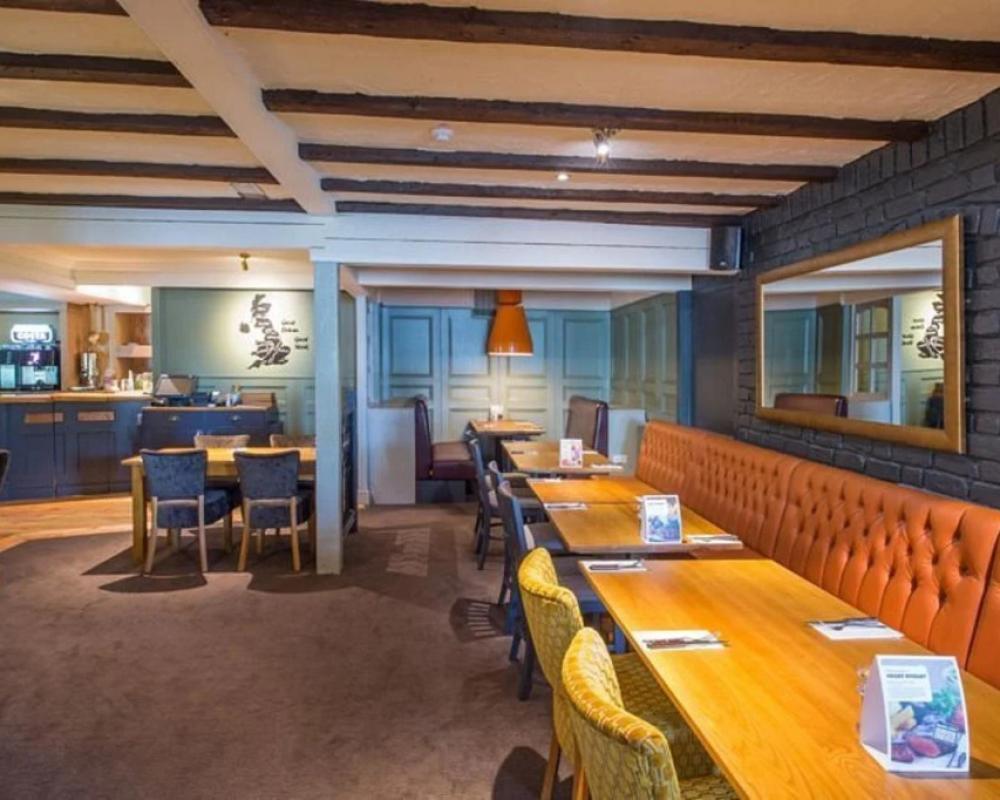 фото Premier Inn Port Talbot