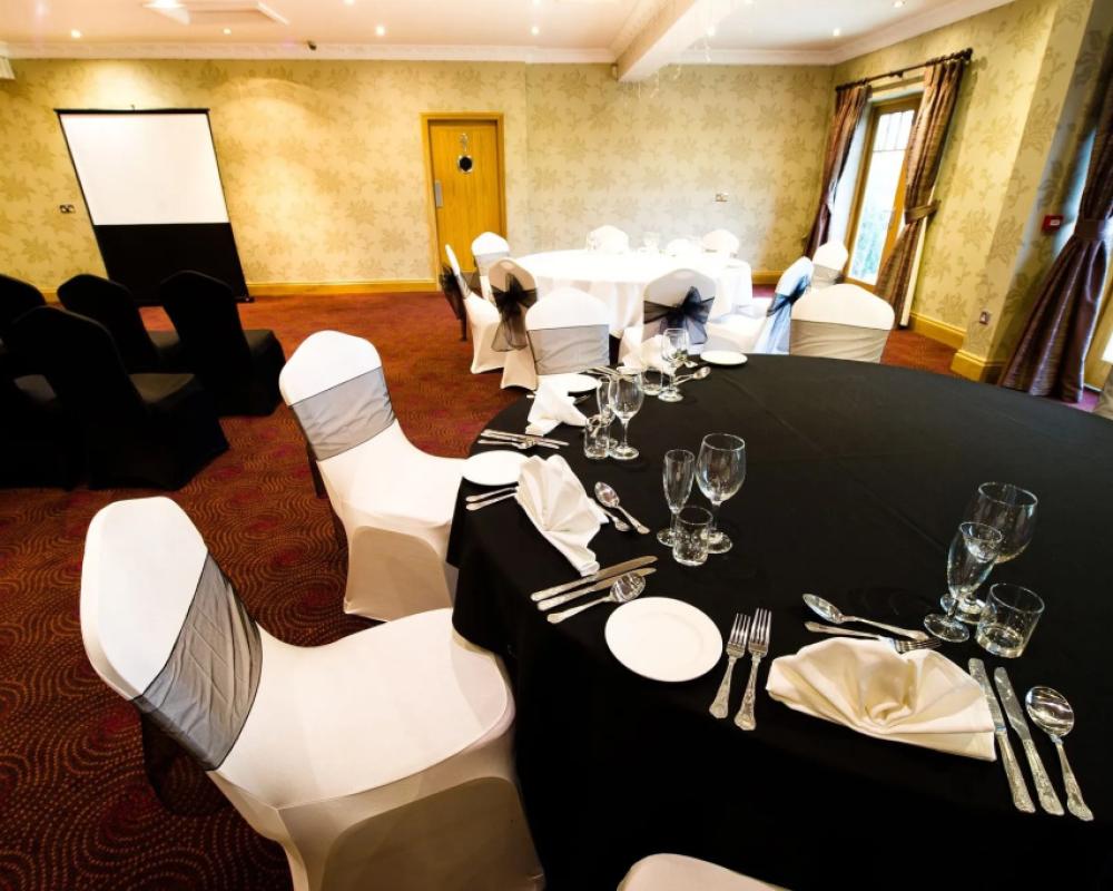 фото Hotel Wrexham