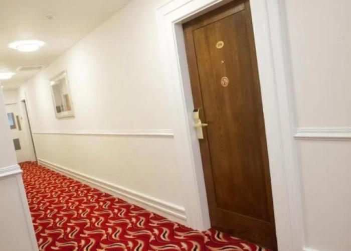 Adair Arms Hotel