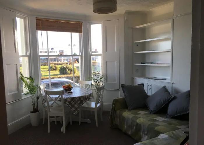 Moray Beachside Apartments