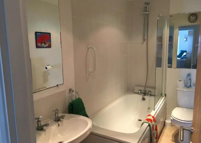 Moray Beachside Apartments