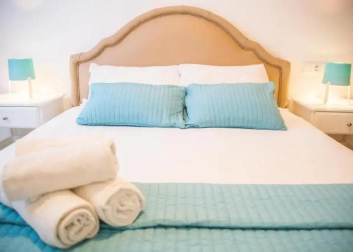 4Seasons La Rosaleda Apartment