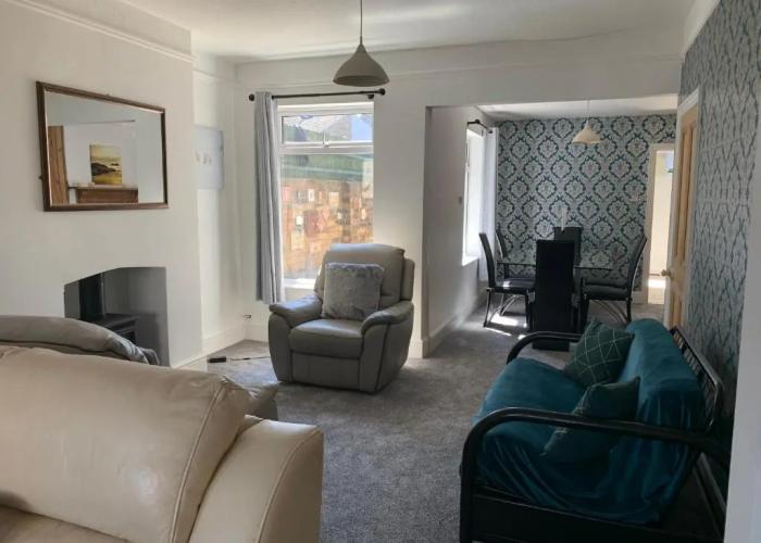 Large 3-bed House Lowestoft Near Sunrise Festival